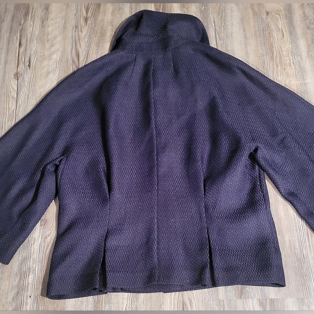 First Lady Jacket - Picture 6 of 6